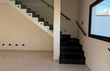Casa à Venda no Residencial Nova Jaguari – Santana de Parnaíba